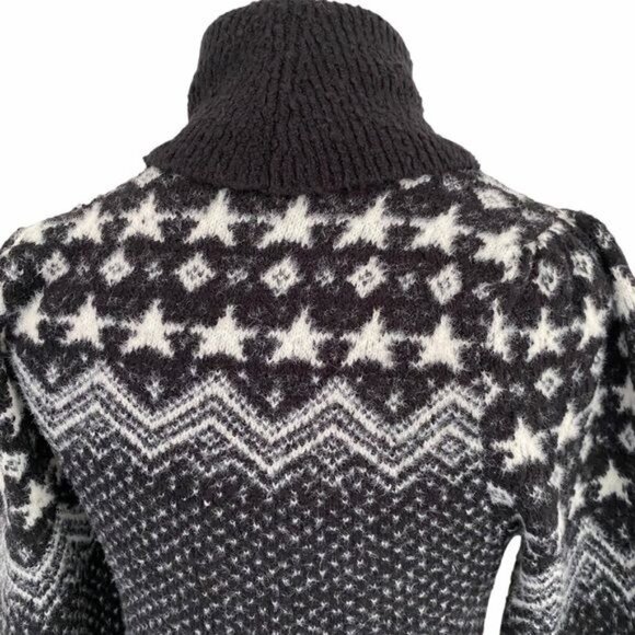 Free People Love Notes Black and White Star Printed Sweater Size Small N… - Picture 6 of 10